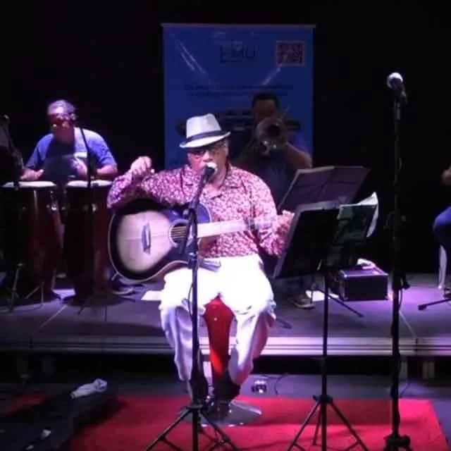 “Viajando pela Amazônia”: Manoel Osmeira prepara show especial com performances de lendas amazônicas em Belém