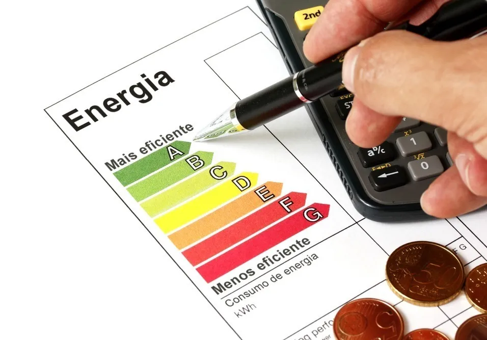 Dia dos Pais: saiba como escolher presentes eletrônicos e elétricos para economizar na conta de energia